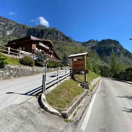 Hotel Camoscio