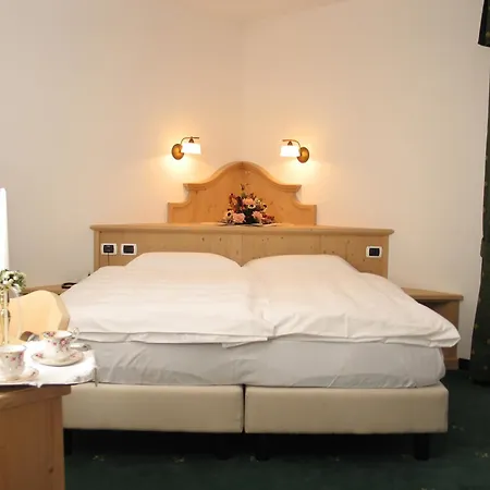 Hotel Camoscio Rocca Pietore